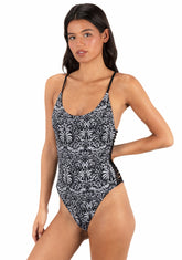 Hurley For Sale | Ikat Palm Moderate One Piece - Black / Coconut