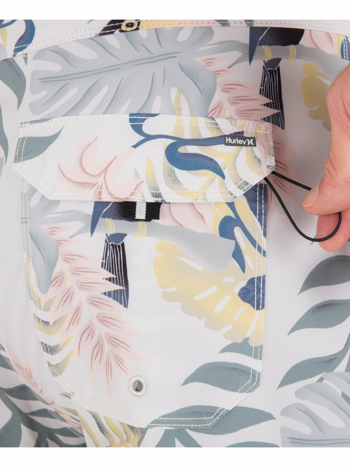 Hurley For Sale | Phantom Eco Block Party Engineered Boardshort 18" - Bone
