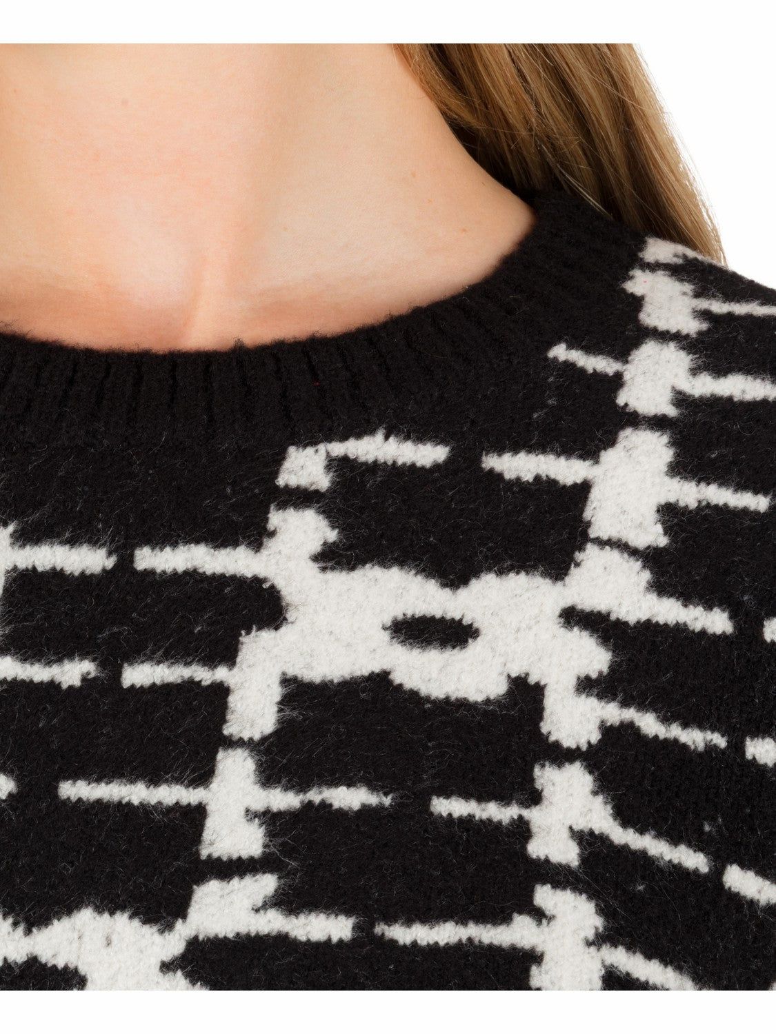 Hurley | Daisy Trellis Sweater - BLACK