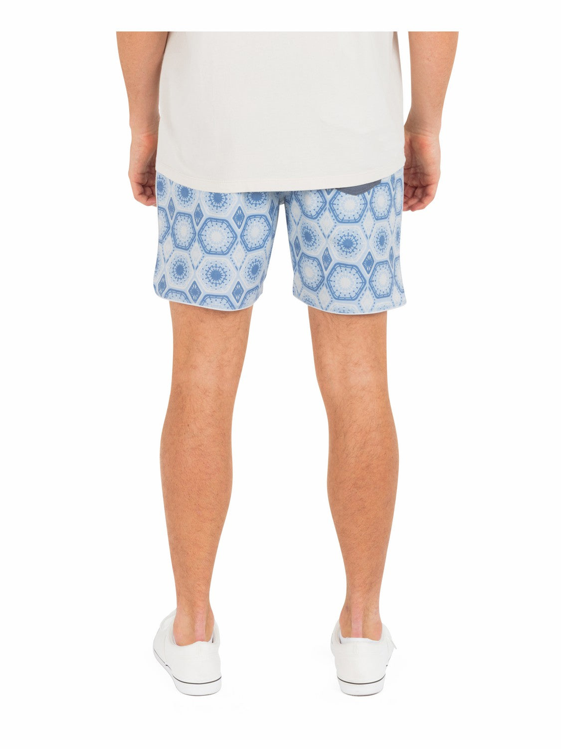 Hurley | Phantom Naturals Scallop Volley 17" - Spring Breeze