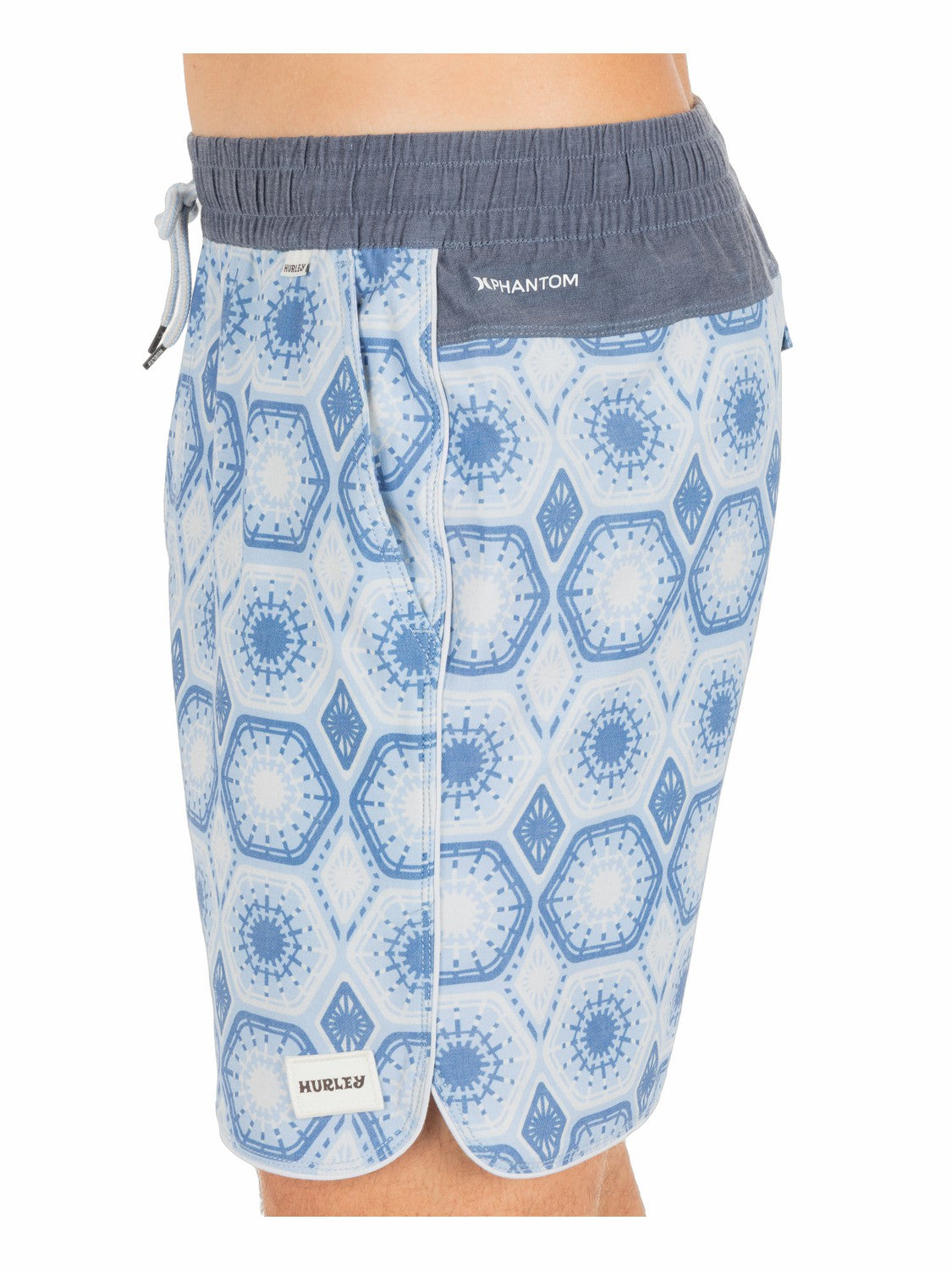 Hurley | Phantom Naturals Scallop Volley 17" - Spring Breeze