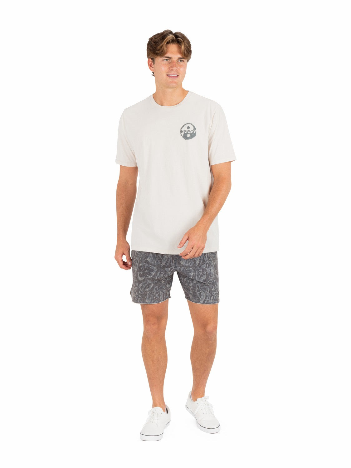 Hurley | Phantom Naturals Scallop Volley 17" - Black